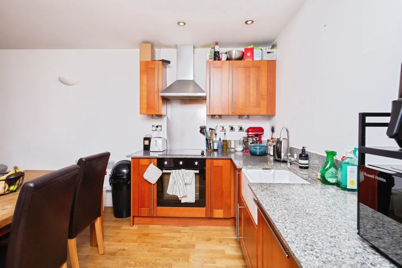 1 Isaac Way, Manchester, photo 6