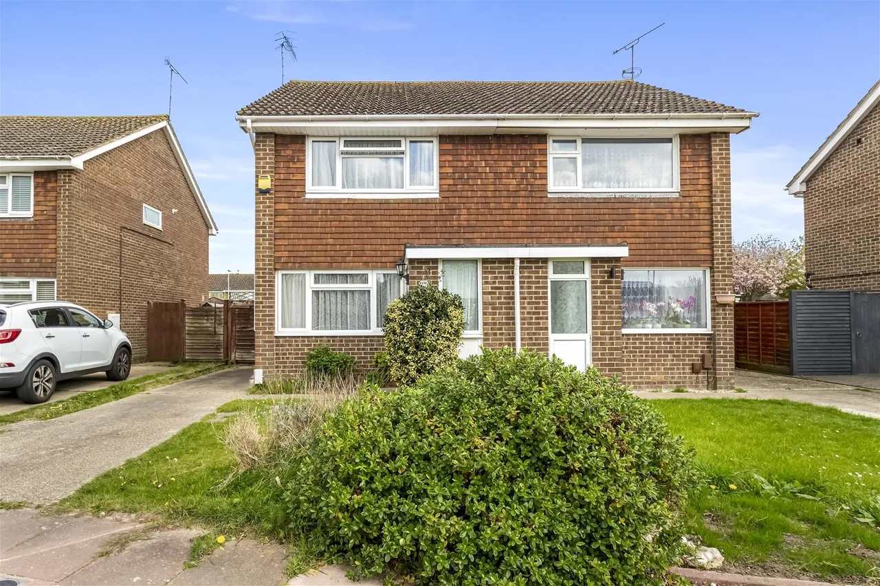 Montreal Way, Worthing, photo 15