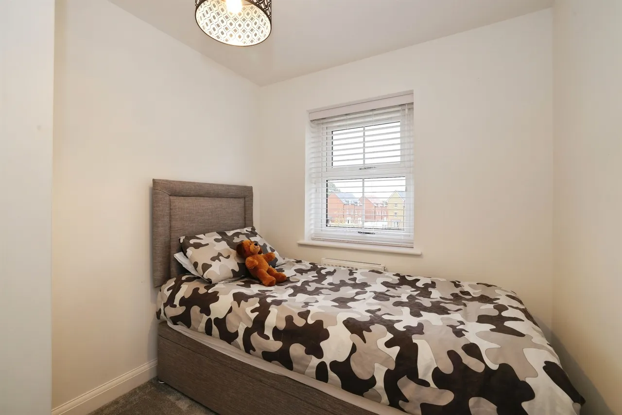 Foxglove Crescent, Shaftesbury, SP7, photo 7