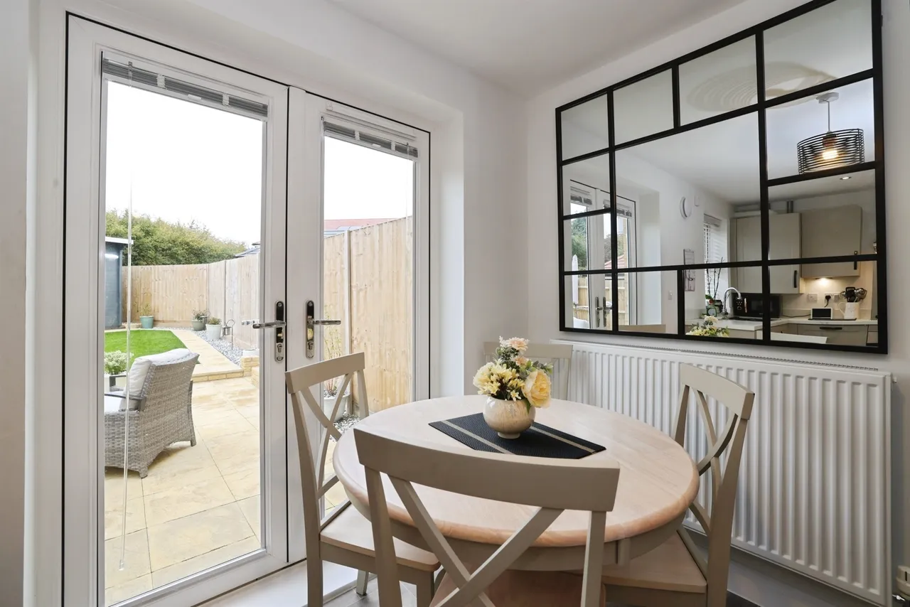 Foxglove Crescent, Shaftesbury, SP7, photo 5