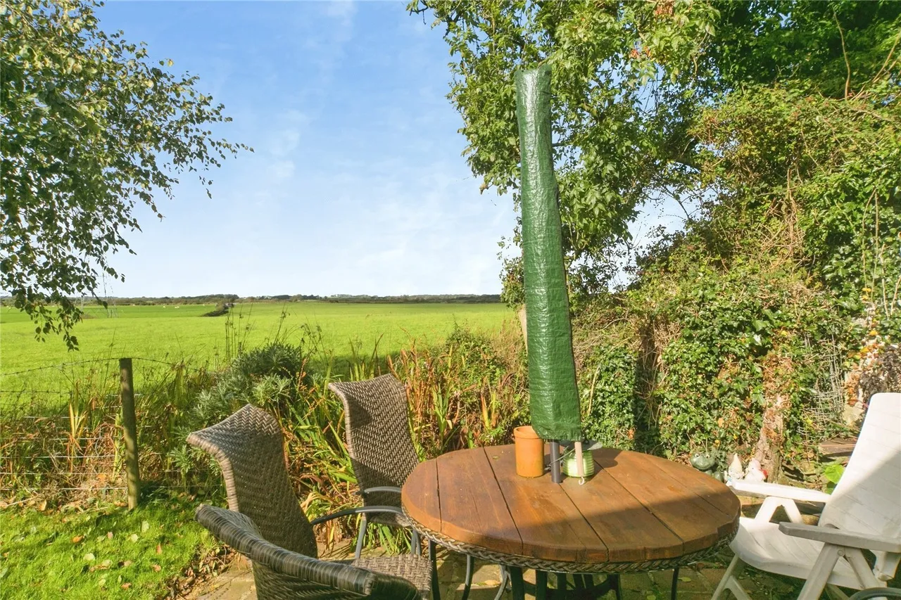 Cefniwrch, Llangefni, LL77, photo 44