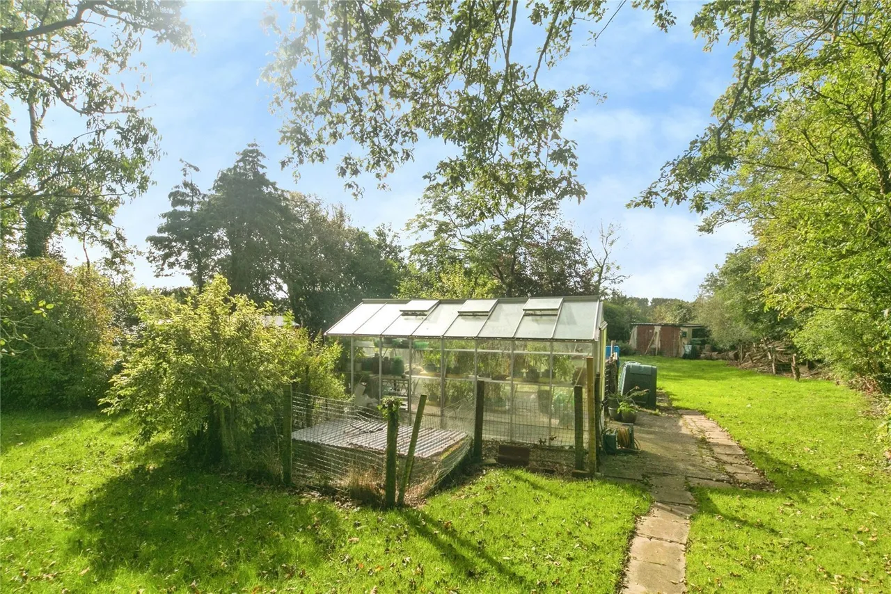 Cefniwrch, Llangefni, LL77, photo 37