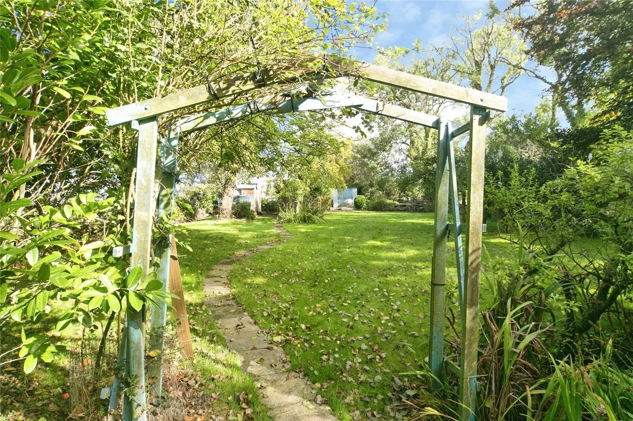 Cefniwrch, Llangefni, LL77, photo 40