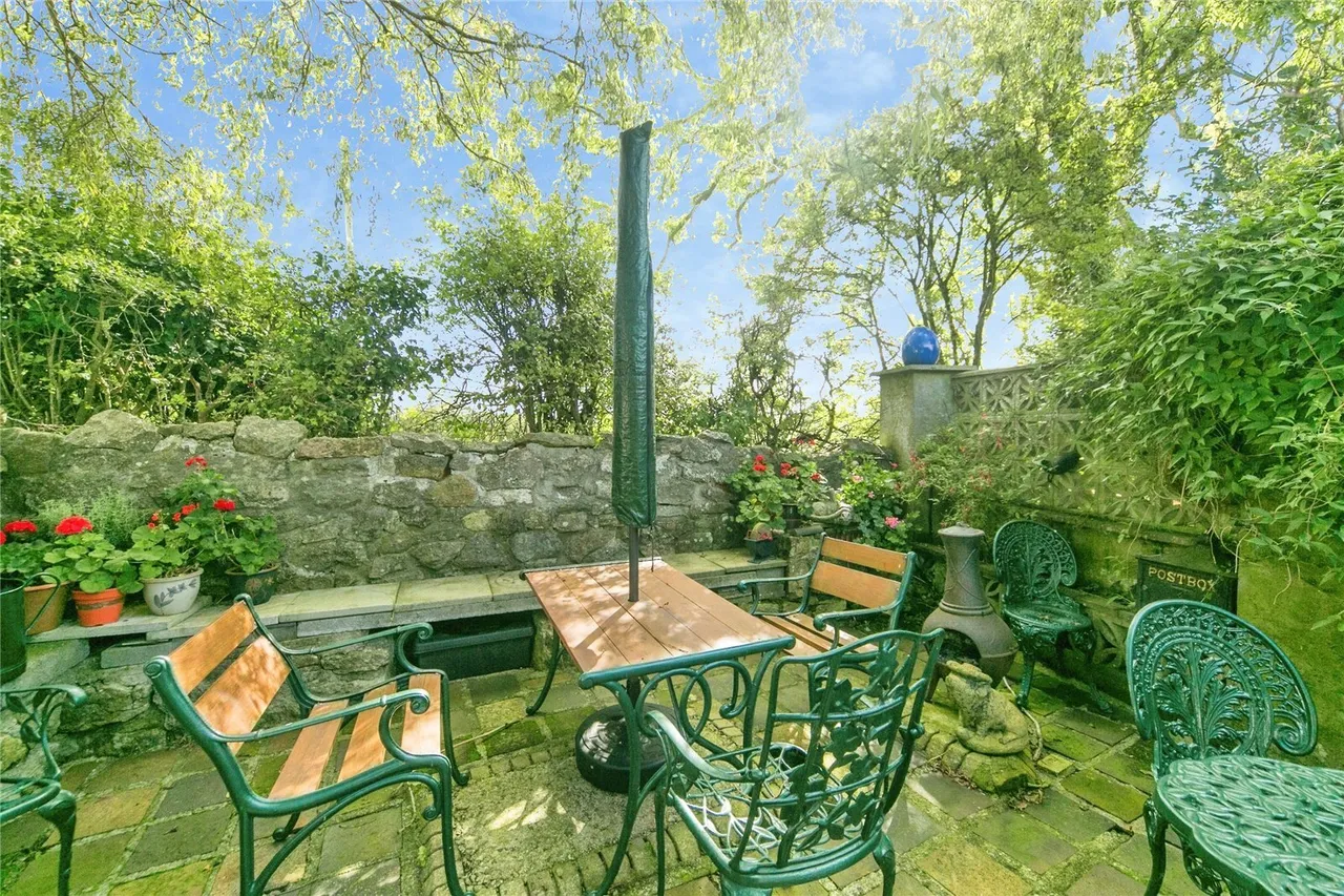 Cefniwrch, Llangefni, LL77, photo 45