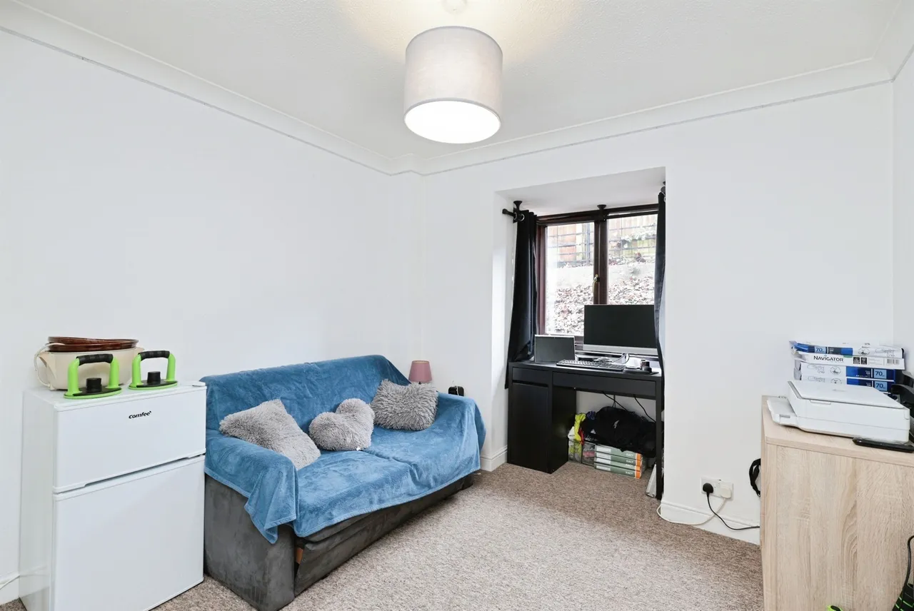 Copyground Lane, High Wycombe, HP12, photo 5