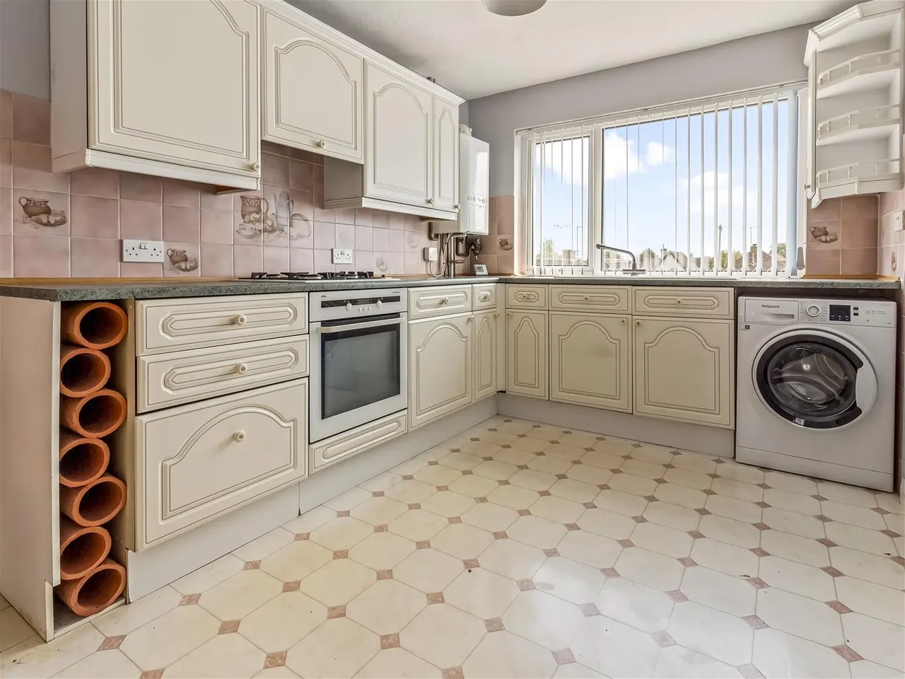 Westlands, Ferring, Worthing, photo 3
