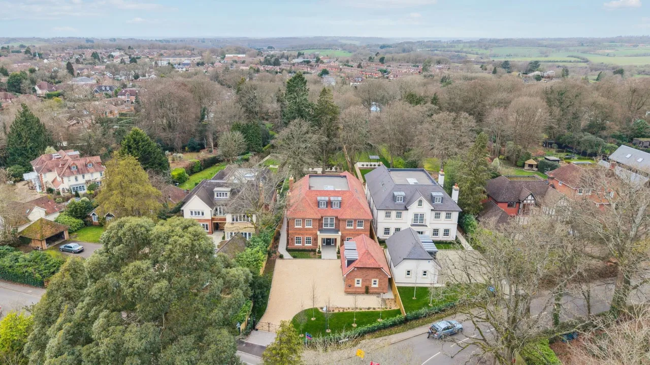 Burkes Road, Beaconsfield, HP9, photo 35