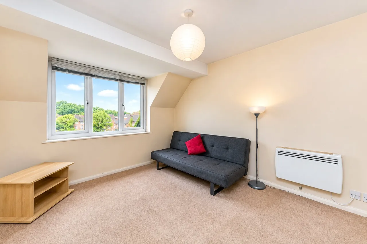 Sherborne Court, The Mount, GU2, photo 7
