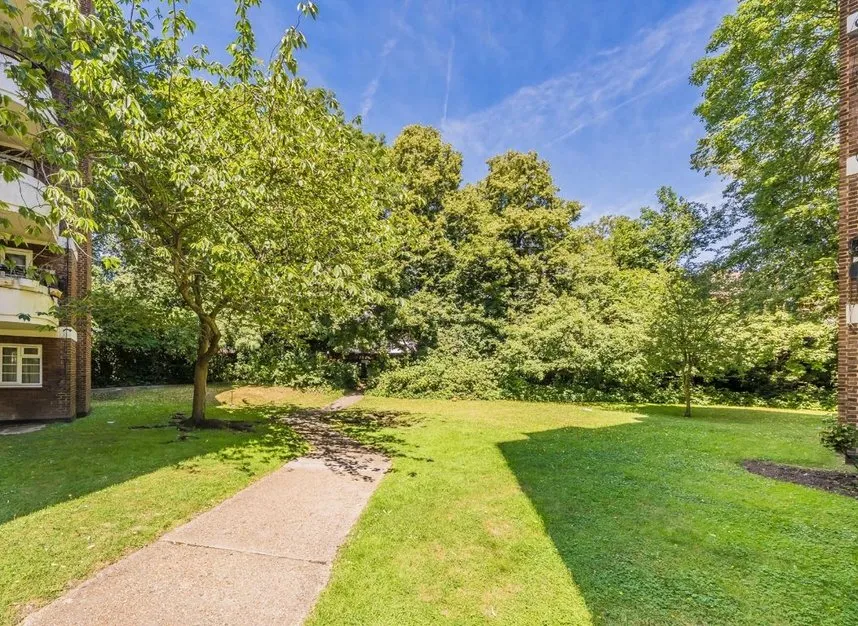 Bollo Lane, Acton, W3, photo 6