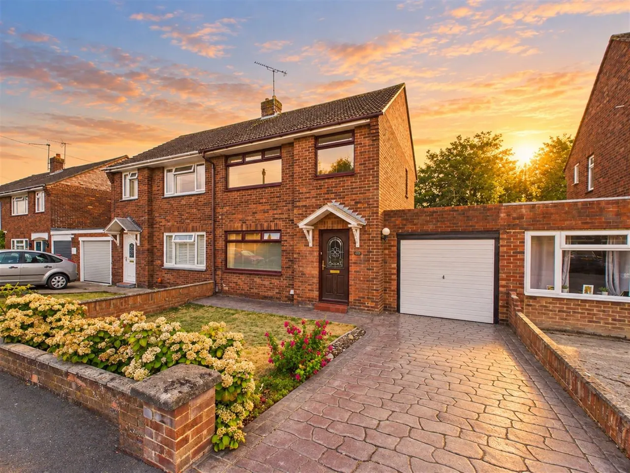 3 bed house for sale, Lavington Drive, Longlevens, GL2