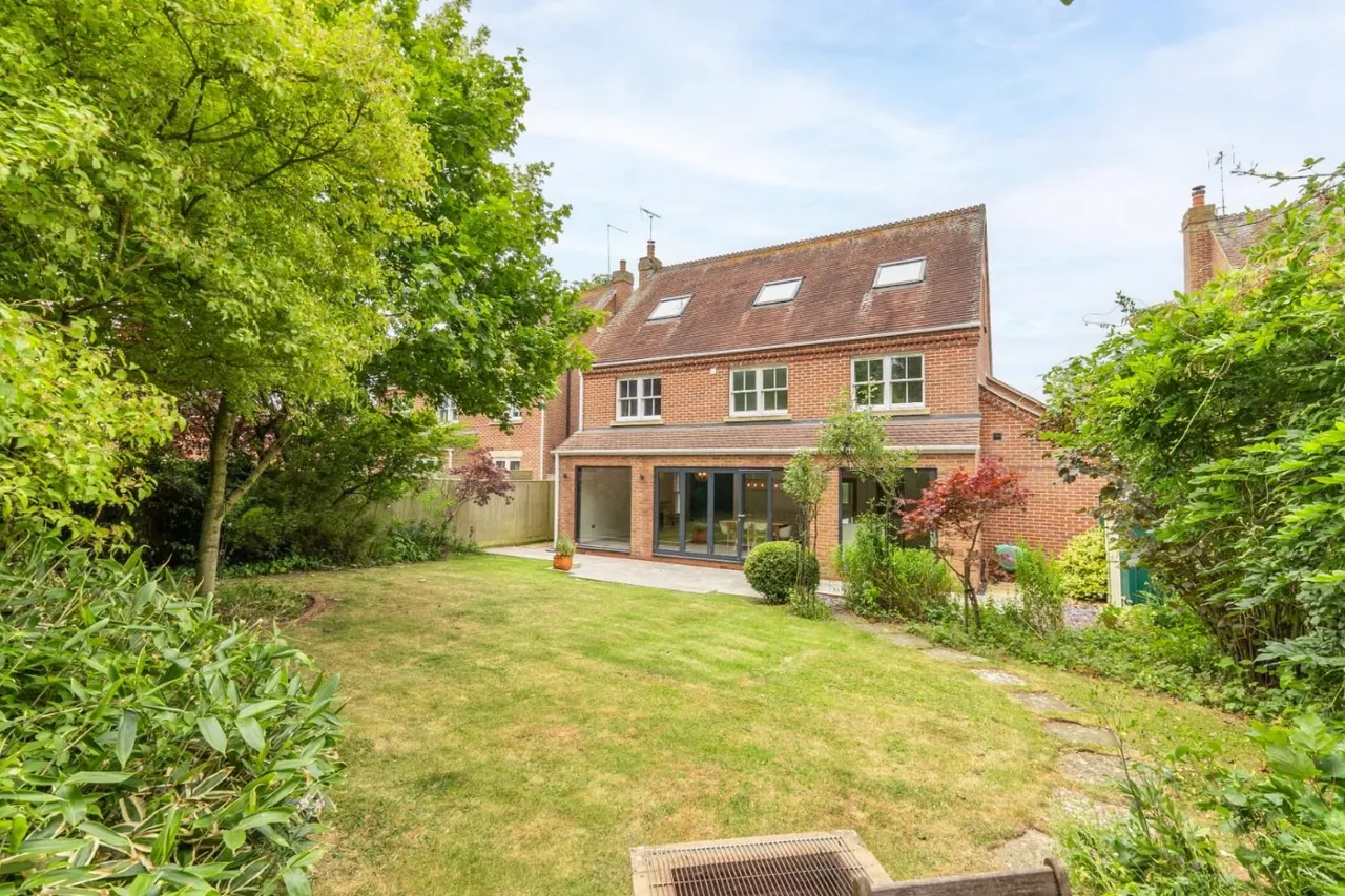 Eleanors Garden, Stewkley, LU7, photo 22
