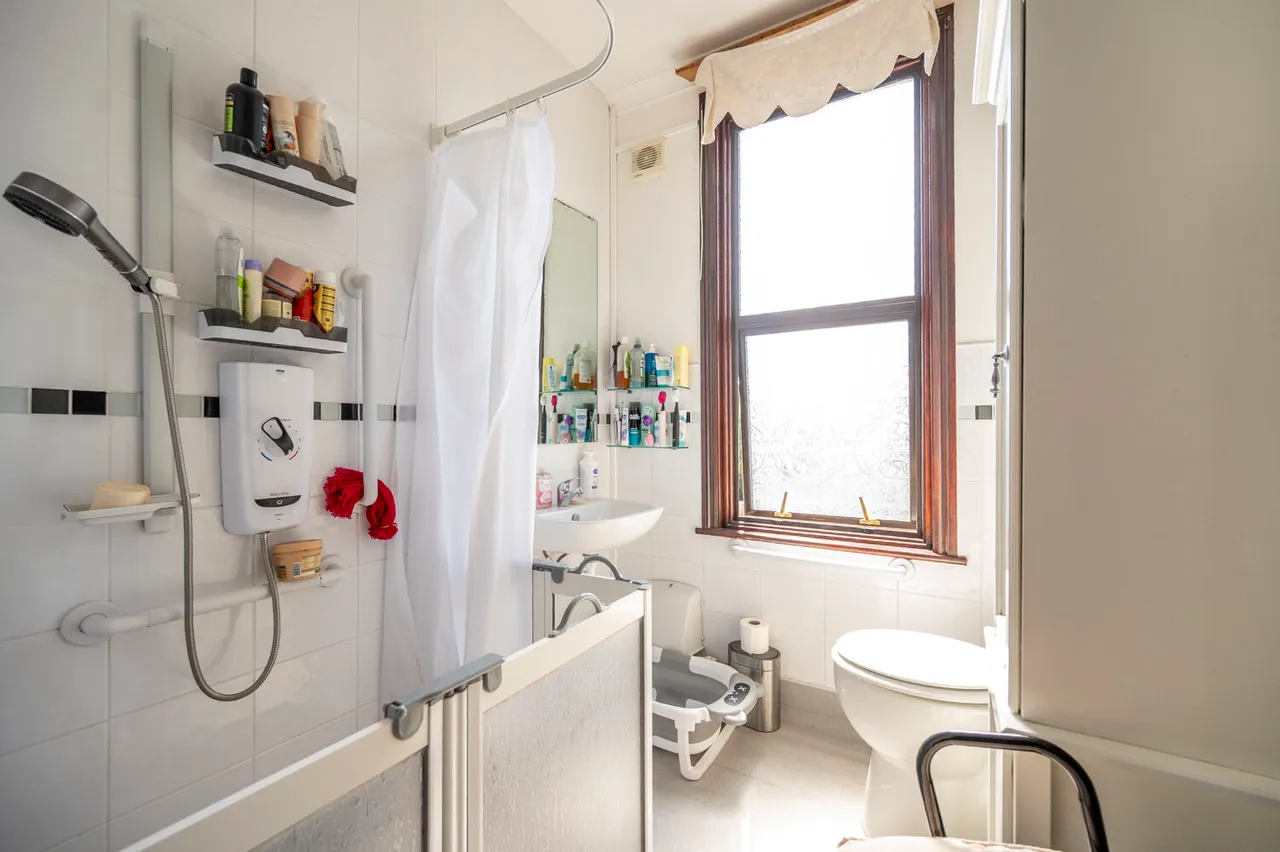 96 James Lane, London, photo 7