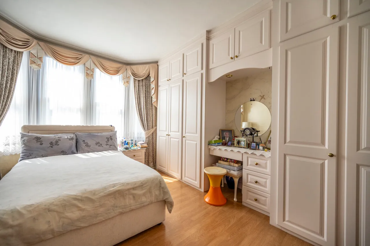 96 James Lane, London, photo 8