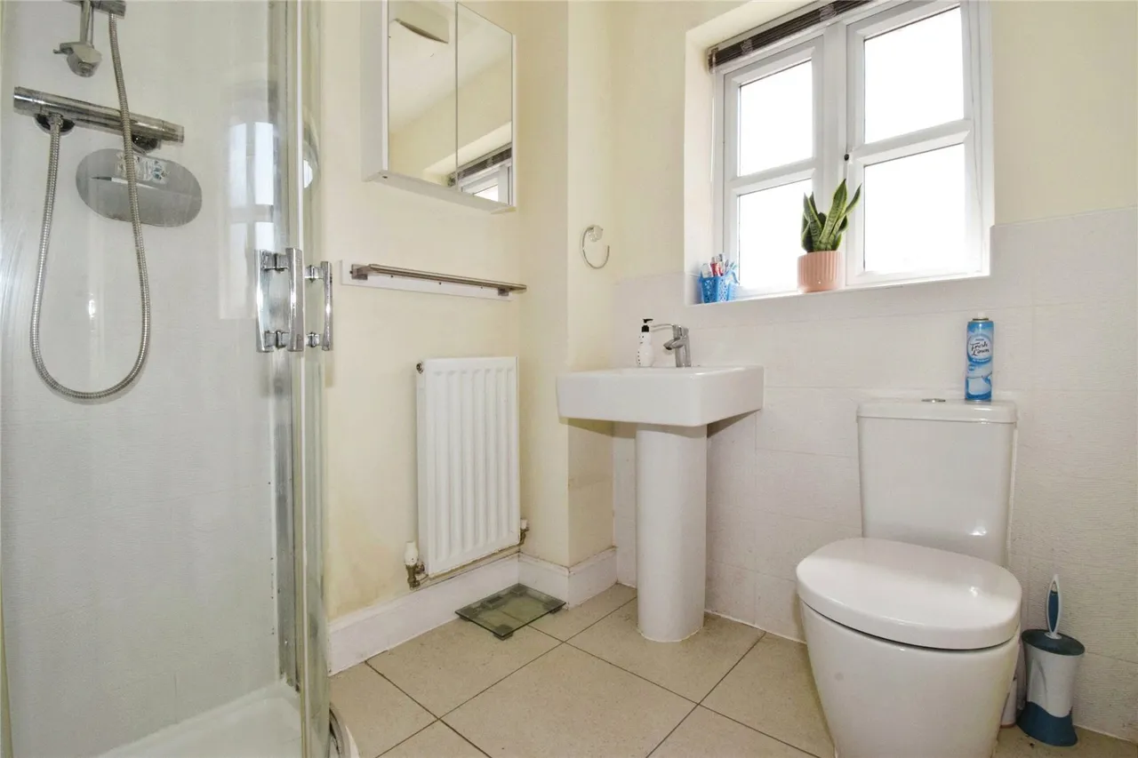 Garfield Park, Great Glen, LE8, photo 15