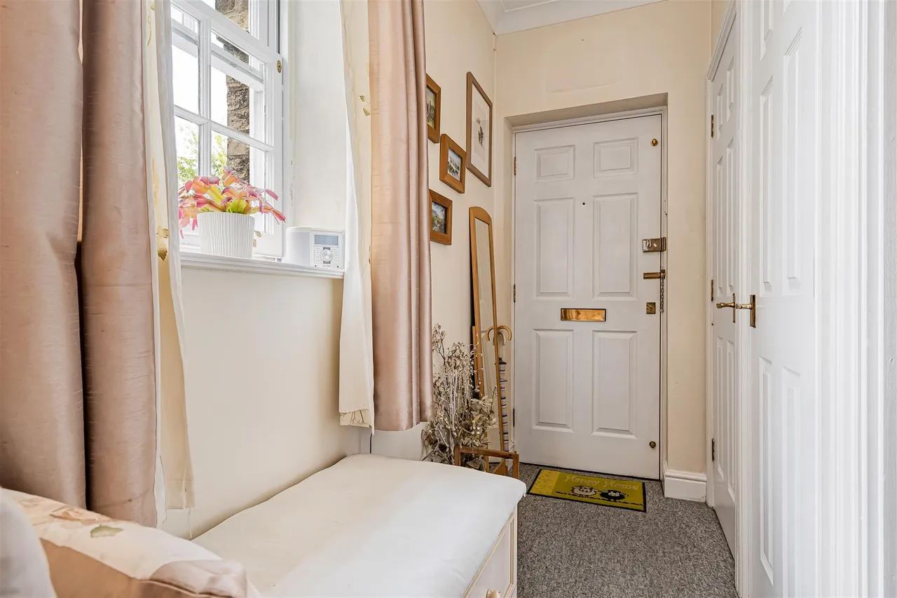 Radwinter Road, Saffron Walden, CB11, photo 3