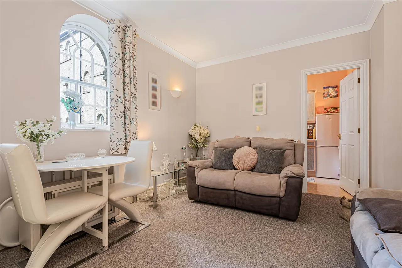Radwinter Road, Saffron Walden, CB11, photo 4
