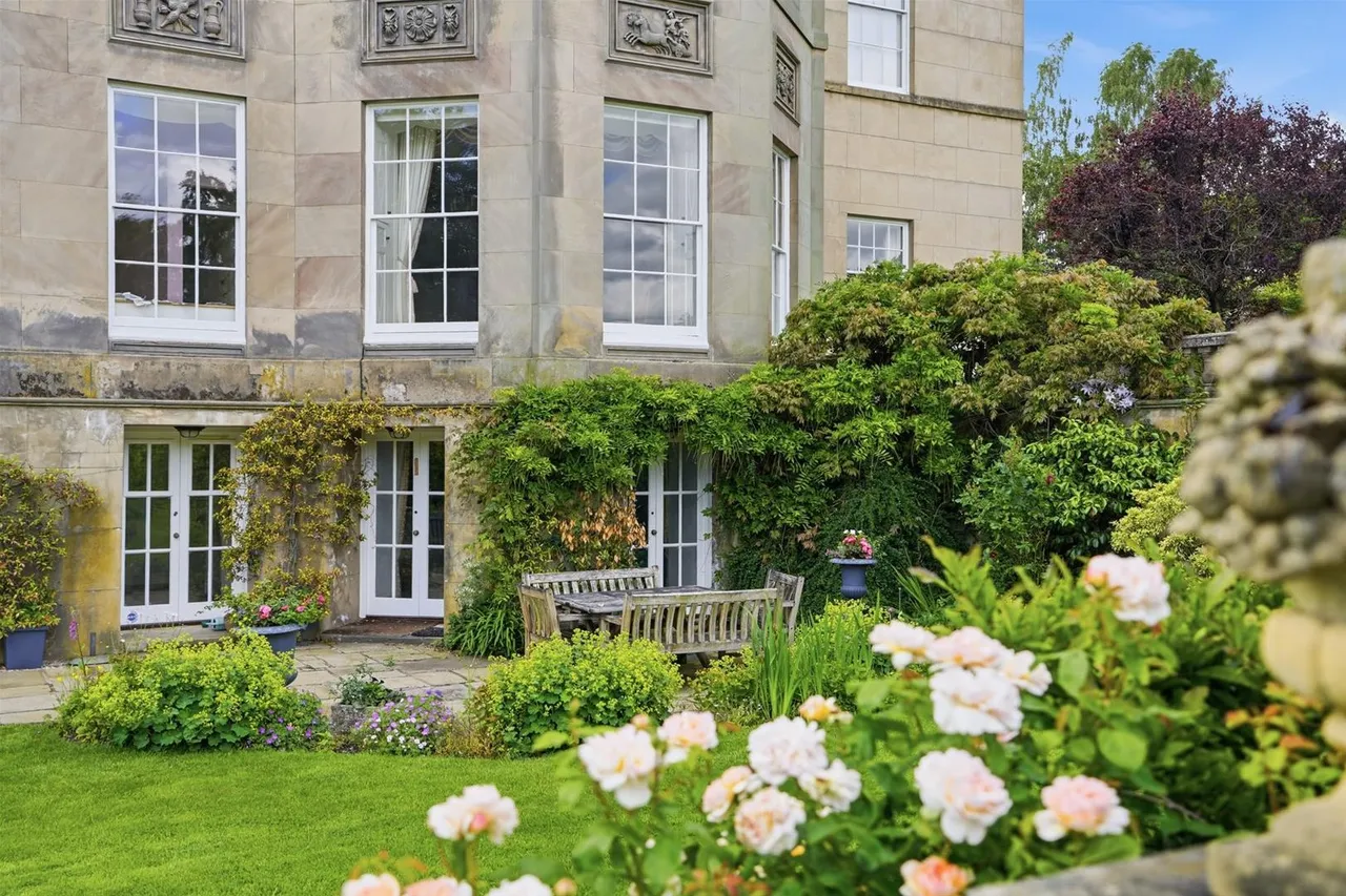 Birtles Hall, Birtles Lane, Over Alderley, photo 36