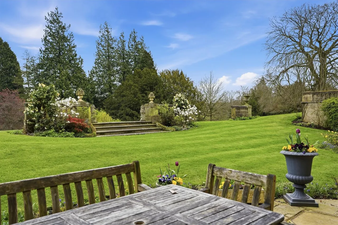 Birtles Hall, Birtles Lane, Over Alderley, photo 37