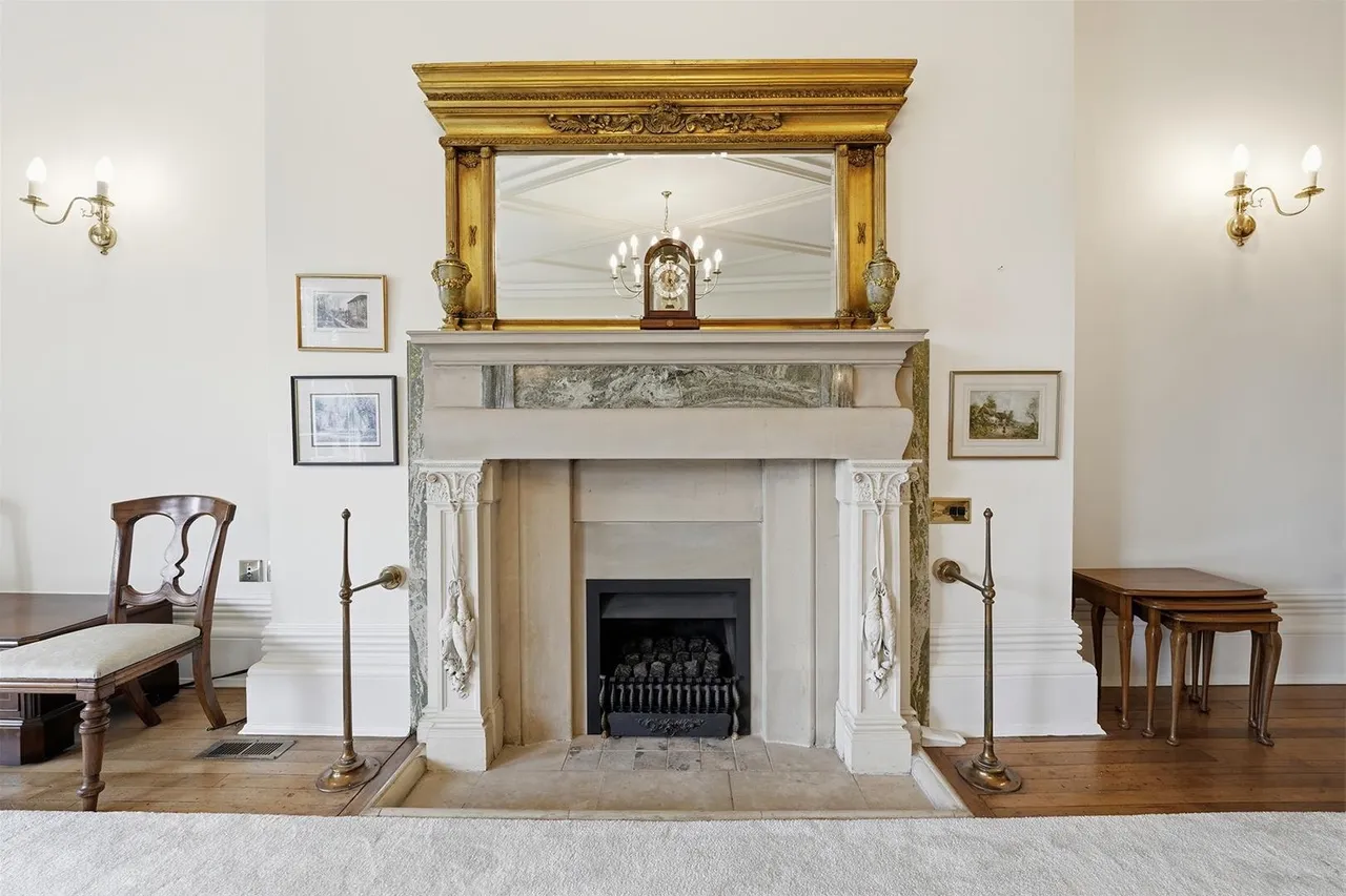 Birtles Hall, Birtles Lane, Over Alderley, photo 9
