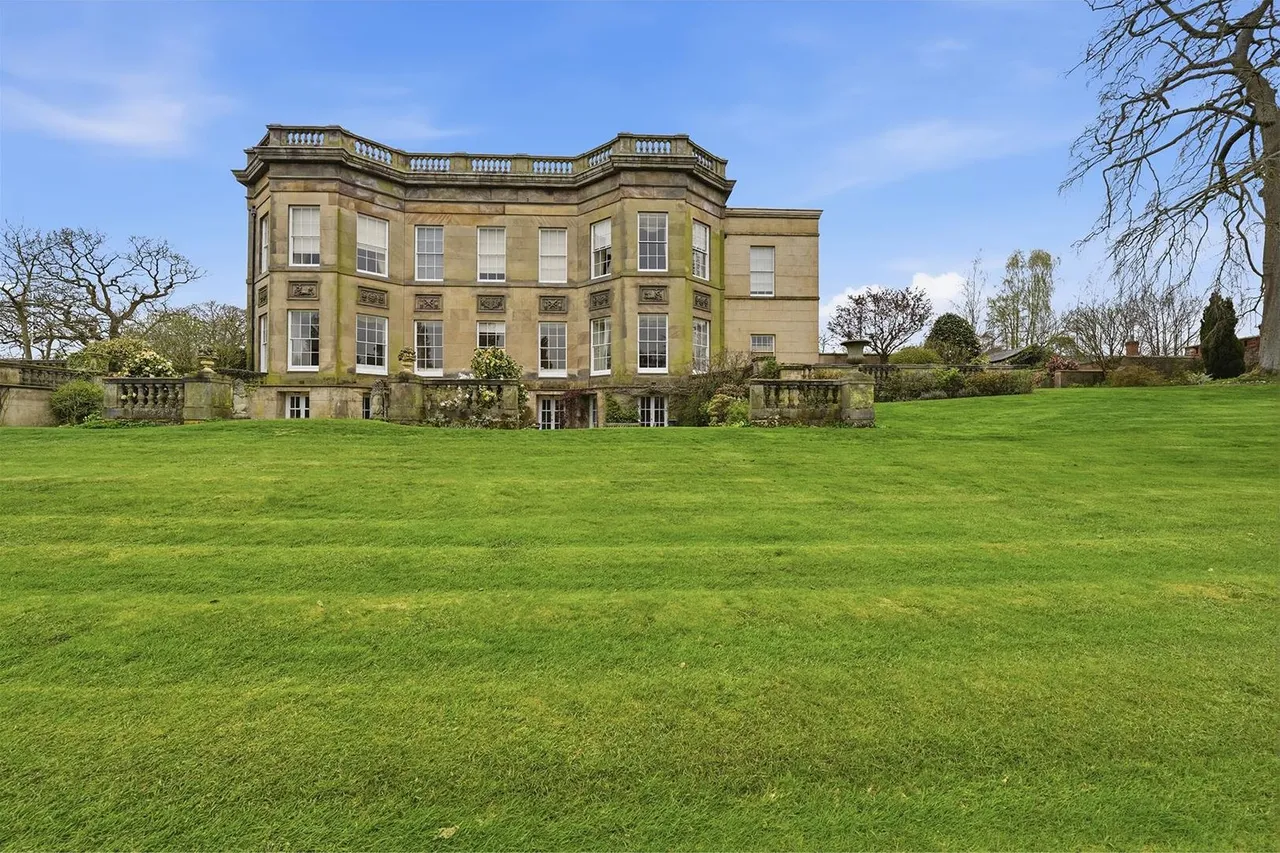 Birtles Hall, Birtles Lane, Over Alderley, photo 35