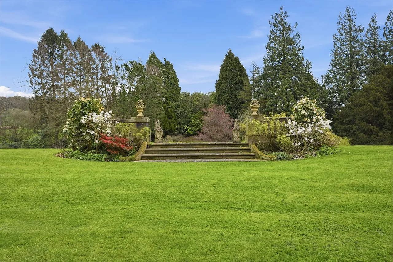 Birtles Hall, Birtles Lane, Over Alderley, photo 28