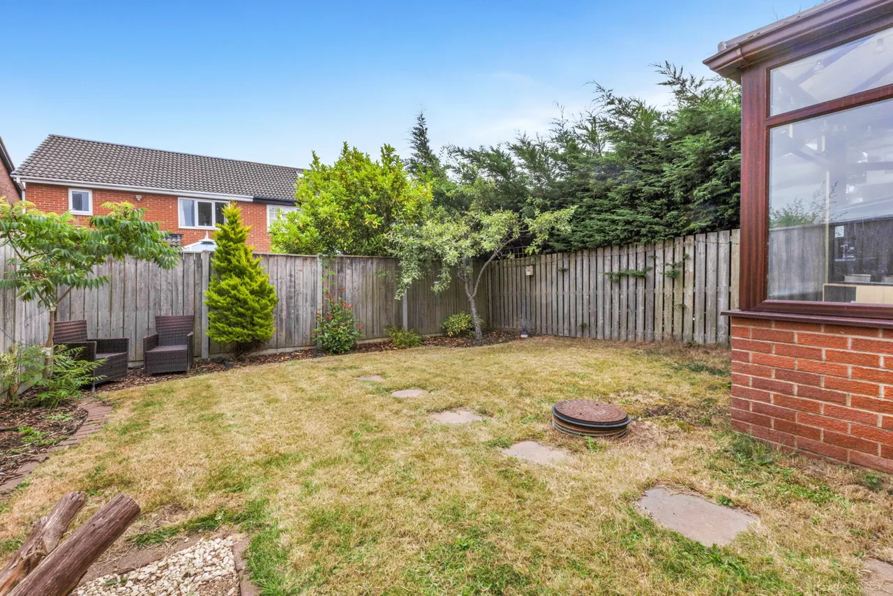 Thurso Close, Fairfield, photo 24