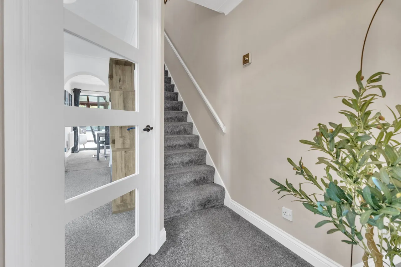 Thurso Close, Fairfield, photo 12