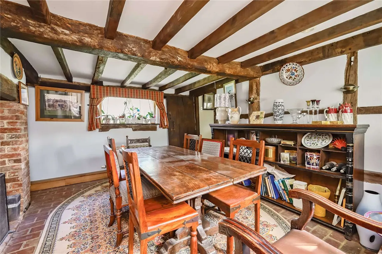 Hale Hill, West Burton, Pulborough, West Sussex, RH20 1HE, photo 7