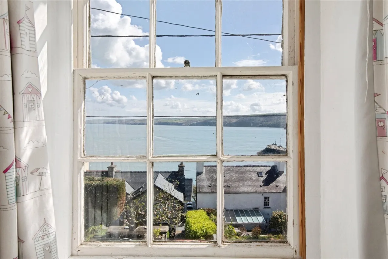 Marine Terrace, New Quay, SA45, photo 19