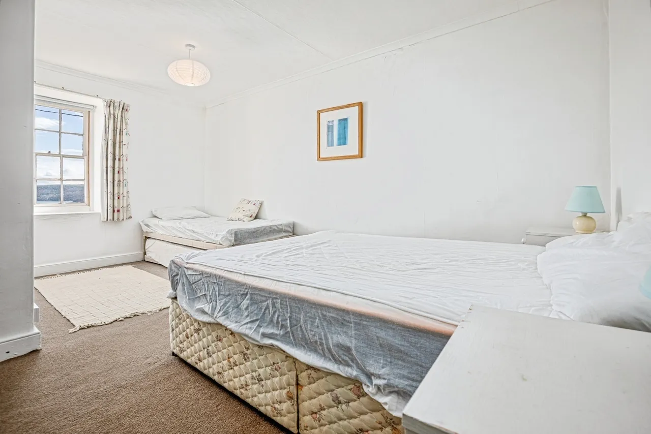 Marine Terrace, New Quay, SA45, photo 15