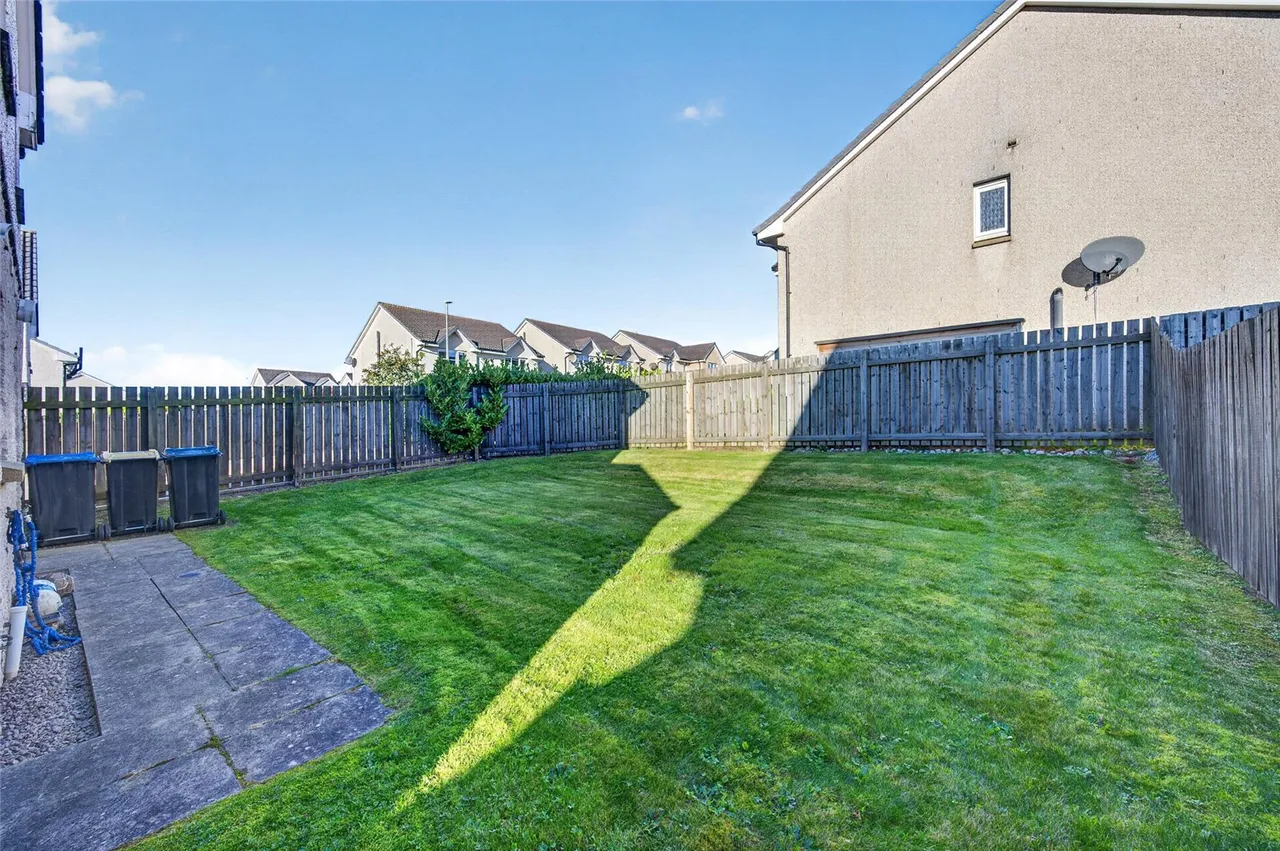 Clochandighter Drive, Portlethen, AB12, photo 25