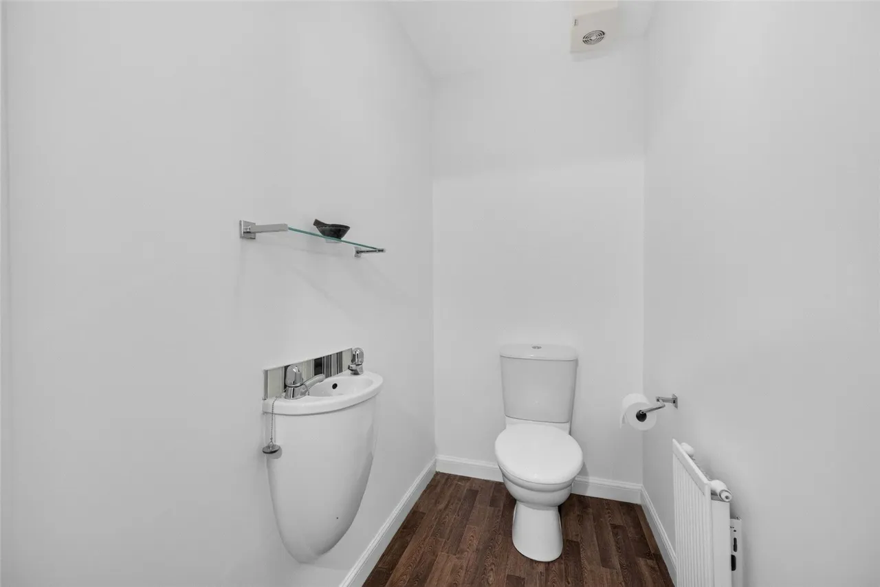 Clochandighter Drive, Portlethen, AB12, photo 12