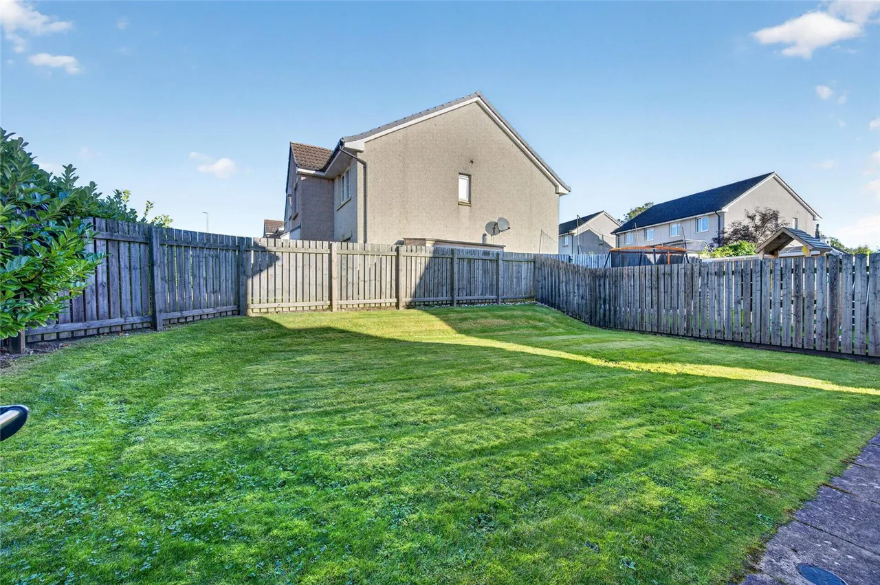Clochandighter Drive, Portlethen, AB12, photo 22