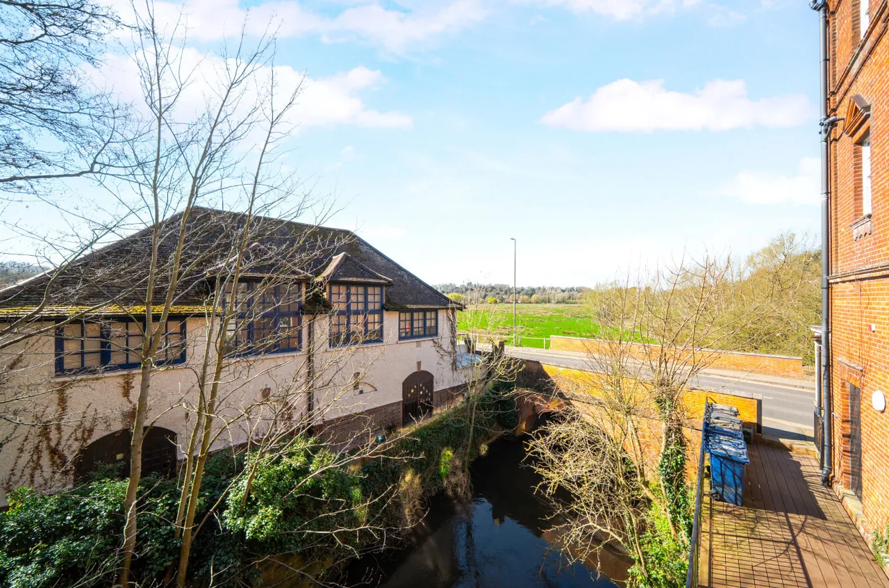 Bridge Road, Godalming, GU7, photo 12