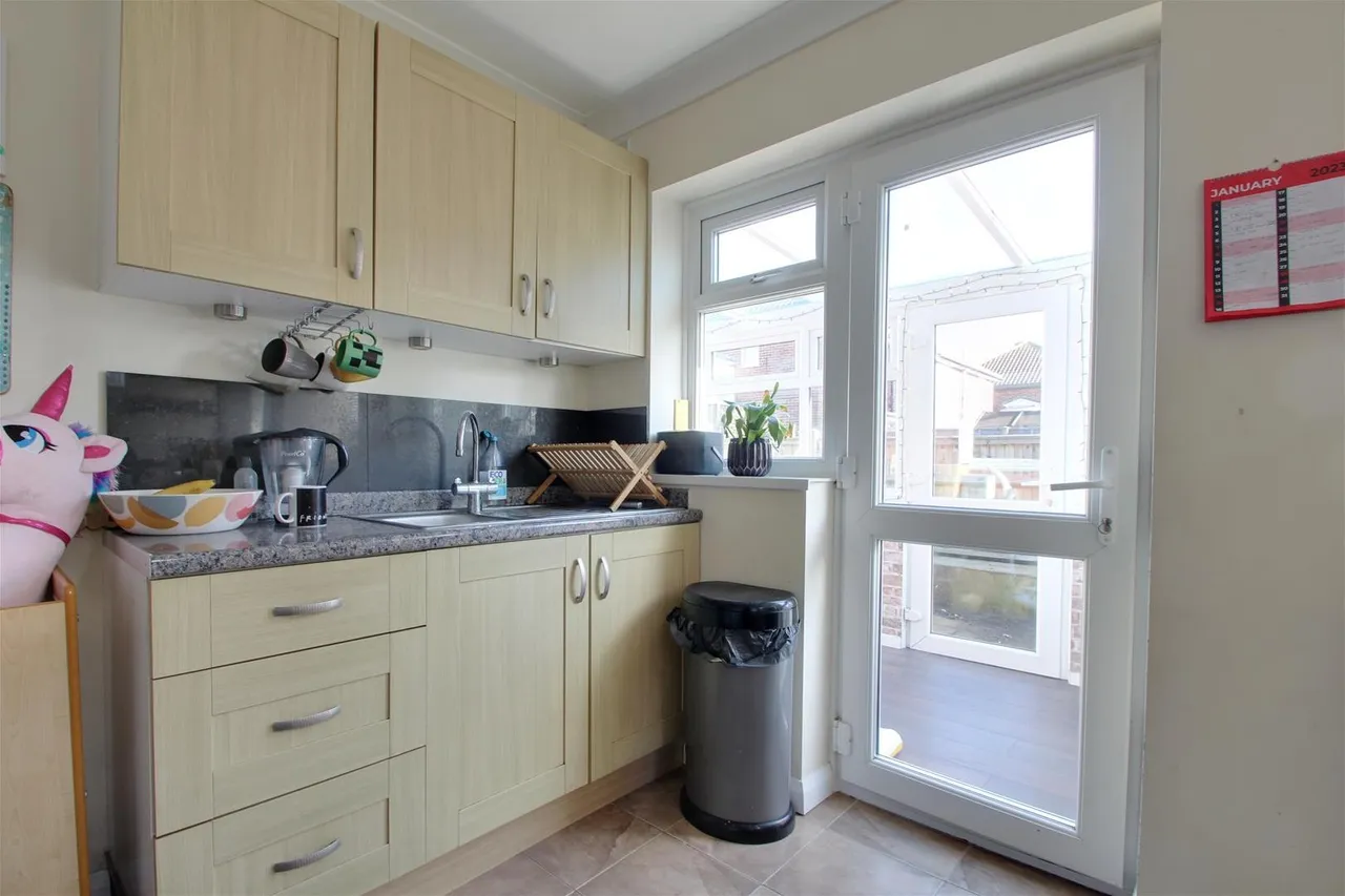 Gaisford Road, Worthing, photo 10
