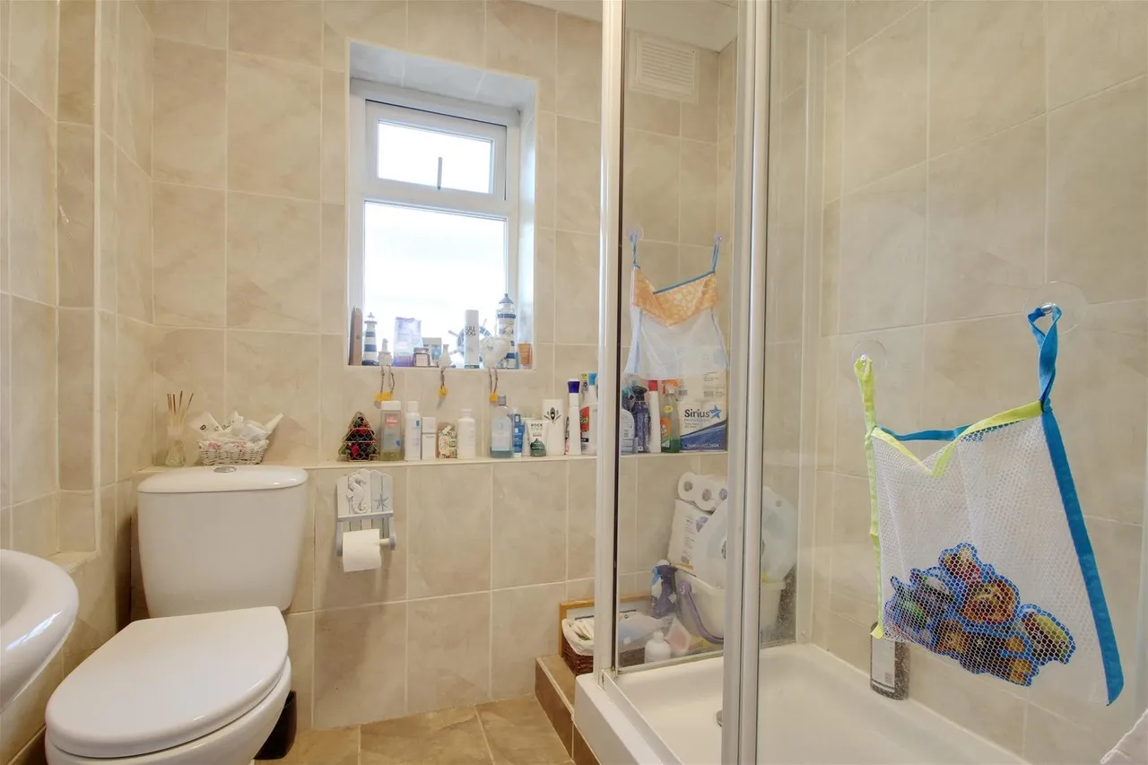 Gaisford Road, Worthing, photo 12