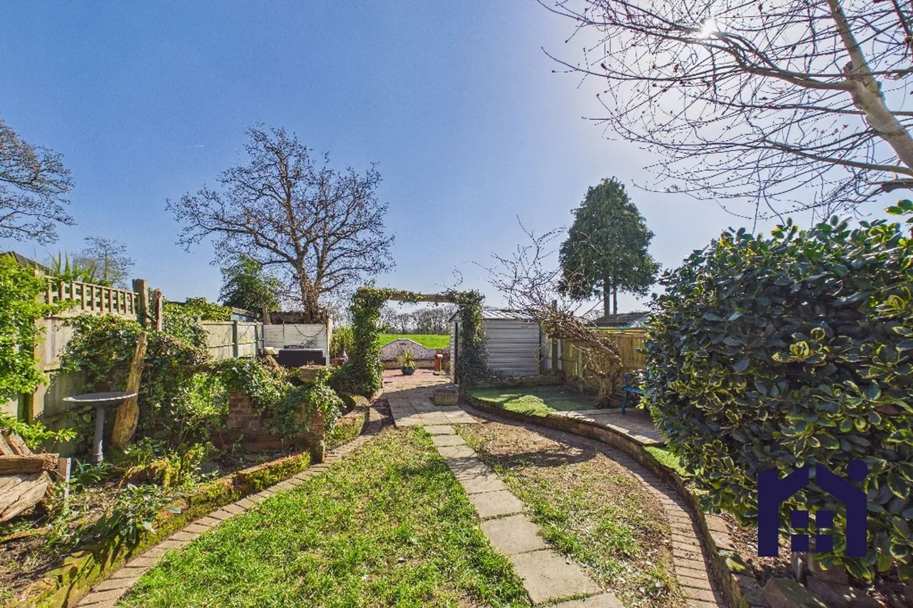 Bredon Avenue, Euxton, Chorley, PR7 6NS, photo 3