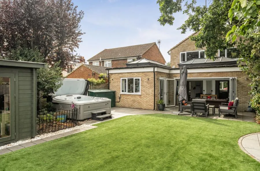 Cambridge Road, Owlsmoor, GU47, photo 6