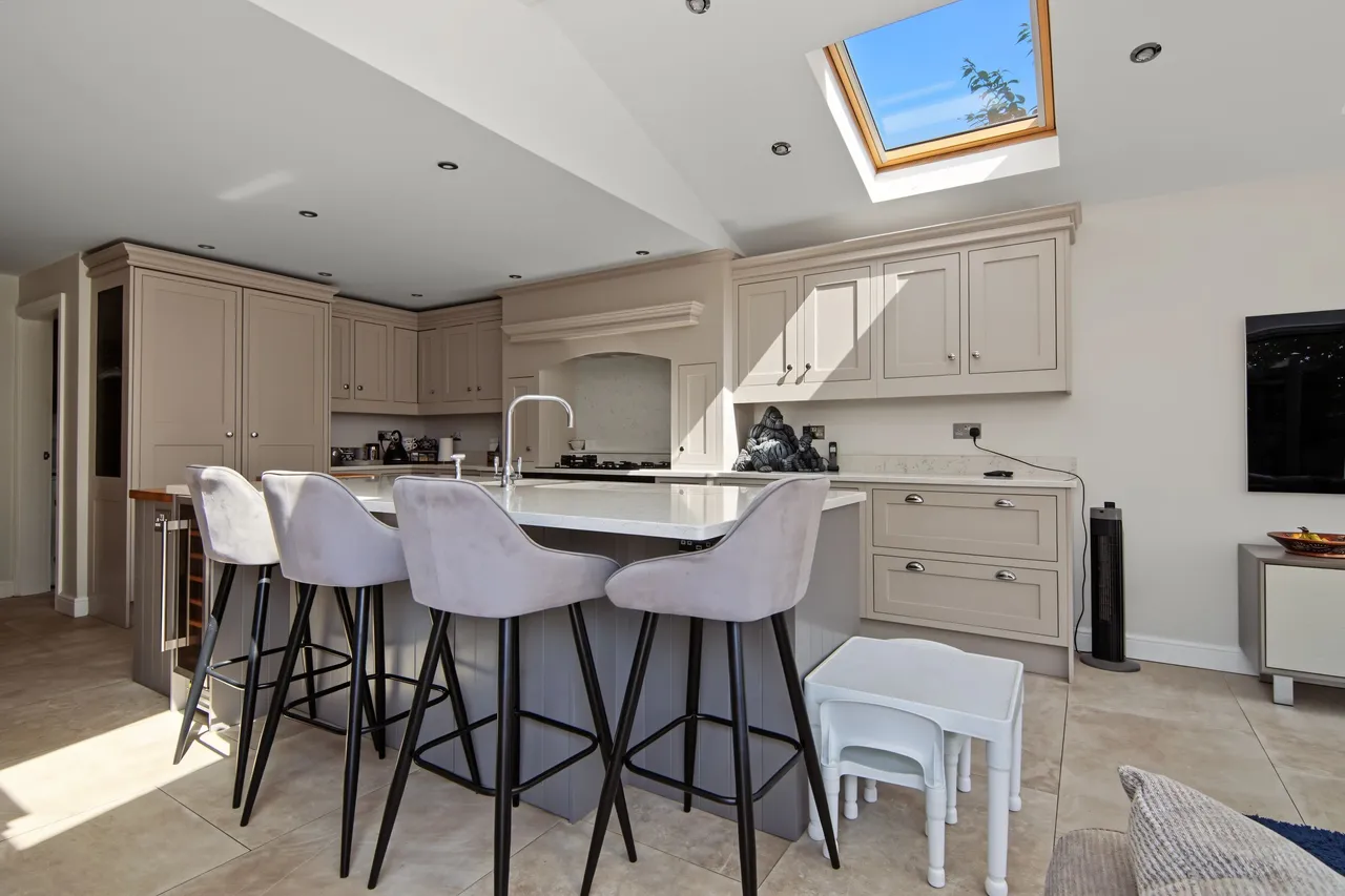 Greenfield Avenue, Balsall Common, CV7, photo 13