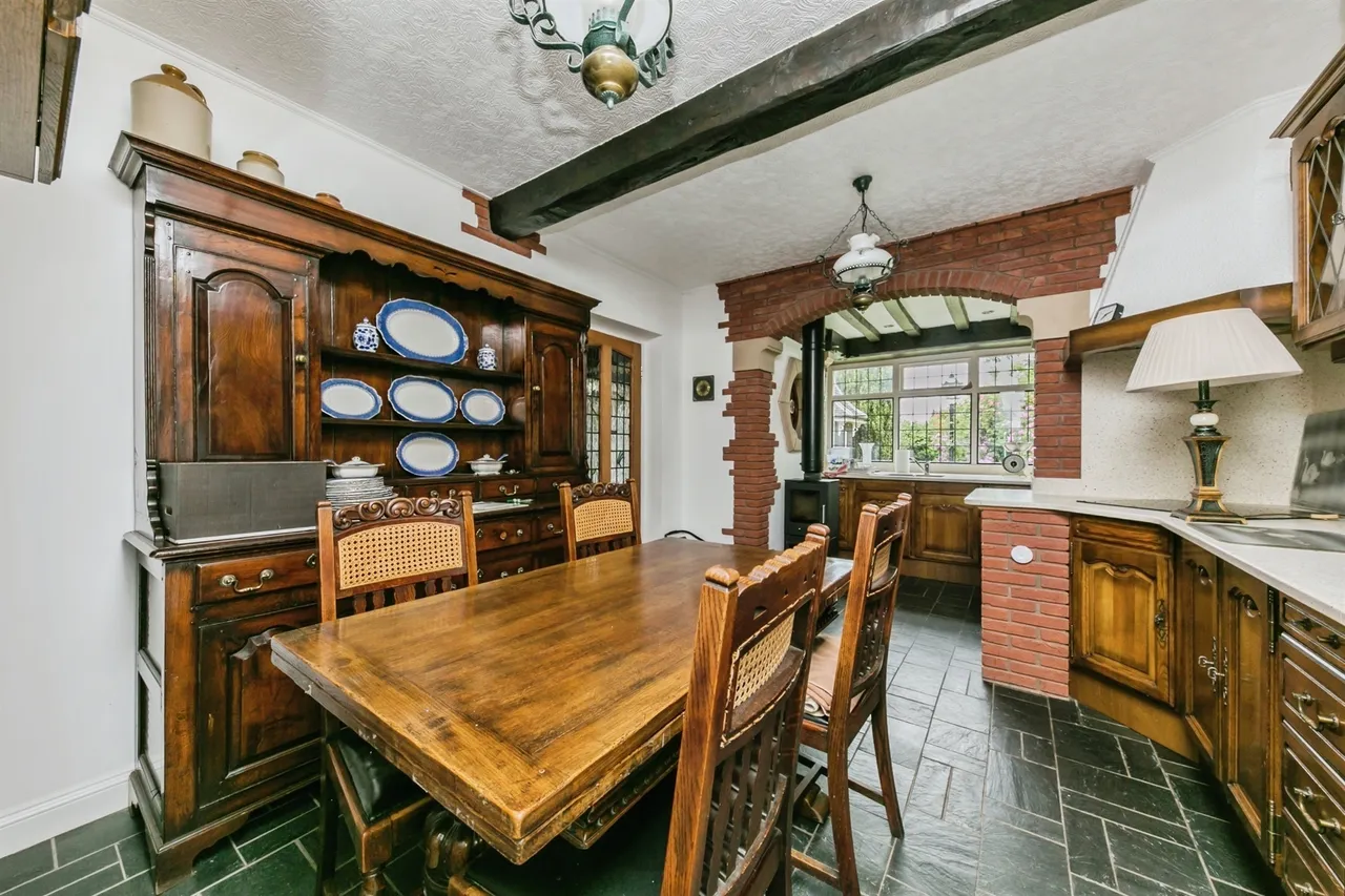 Holly Road, Uttoxeter, ST14, photo 4