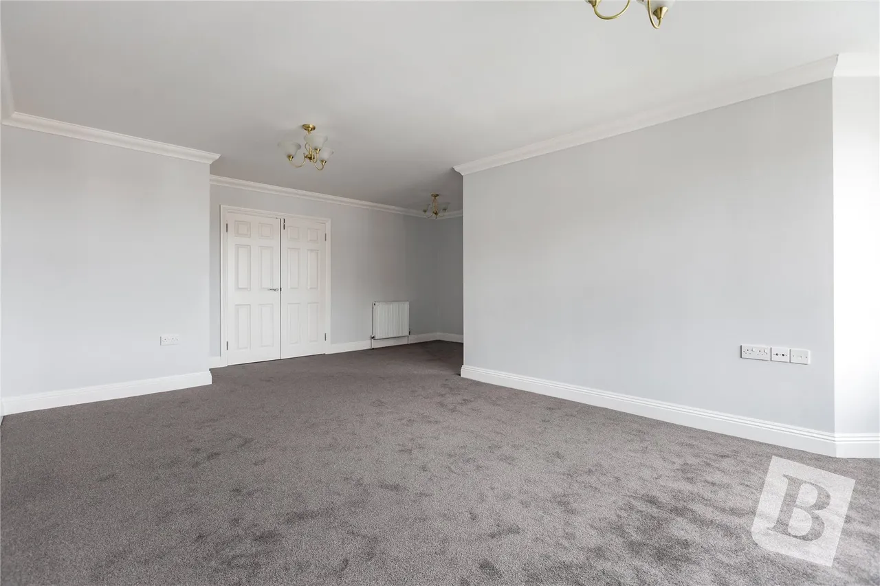 The Avenue, Hornchurch, RM12, photo 7