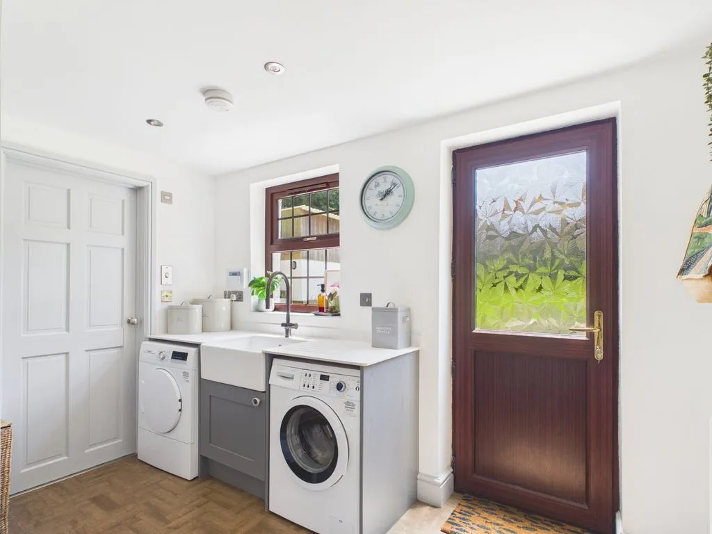 Falmouth Road, Redruth, photo 8