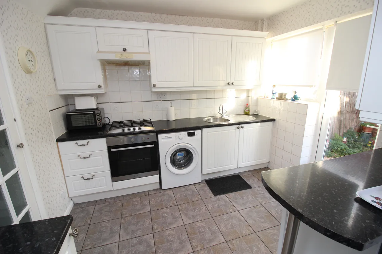 Malden Way, NEW MALDEN, Surrey, KT36EJ, photo 4