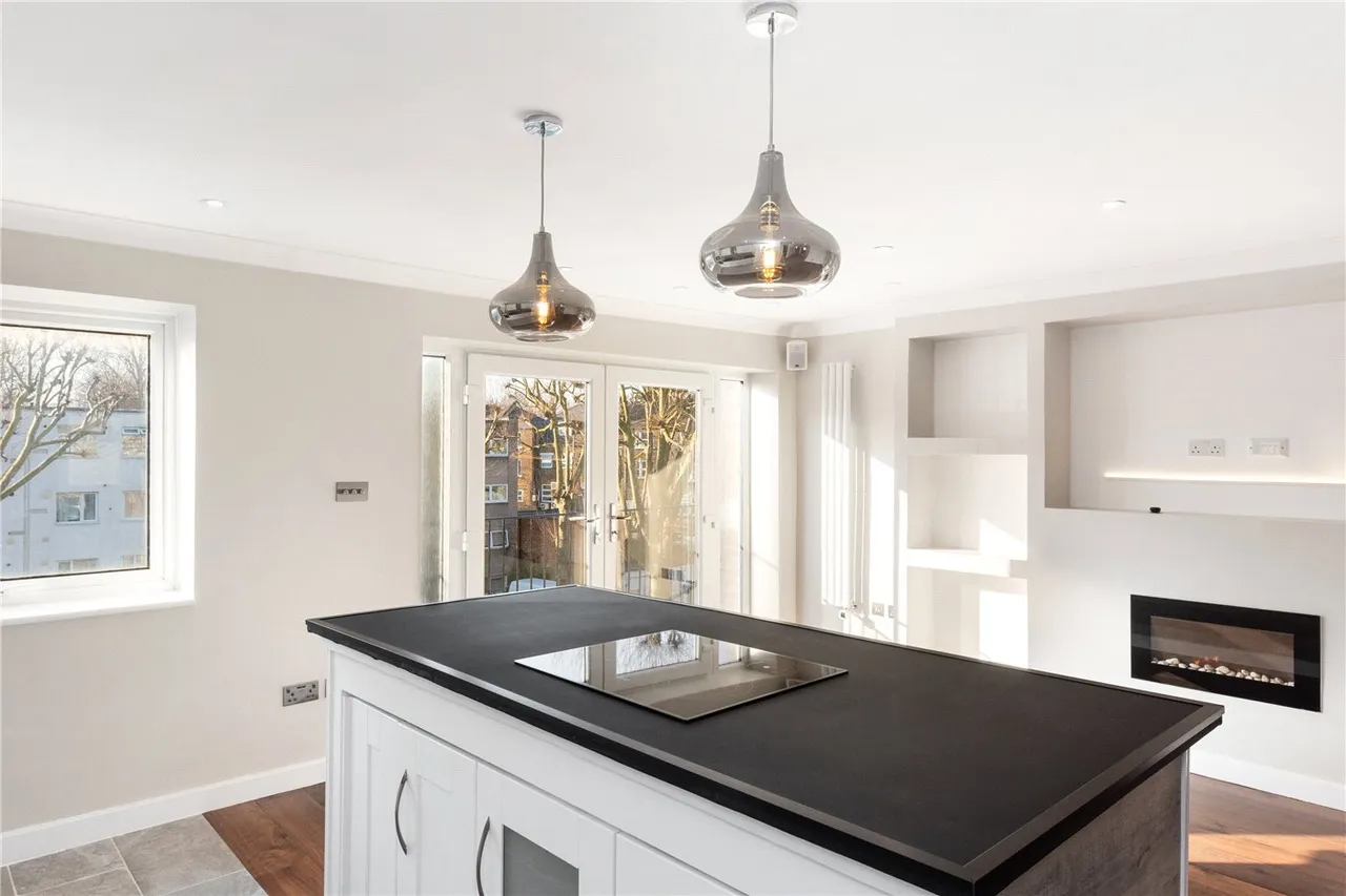 Fountayne Road, London, N16, photo 8