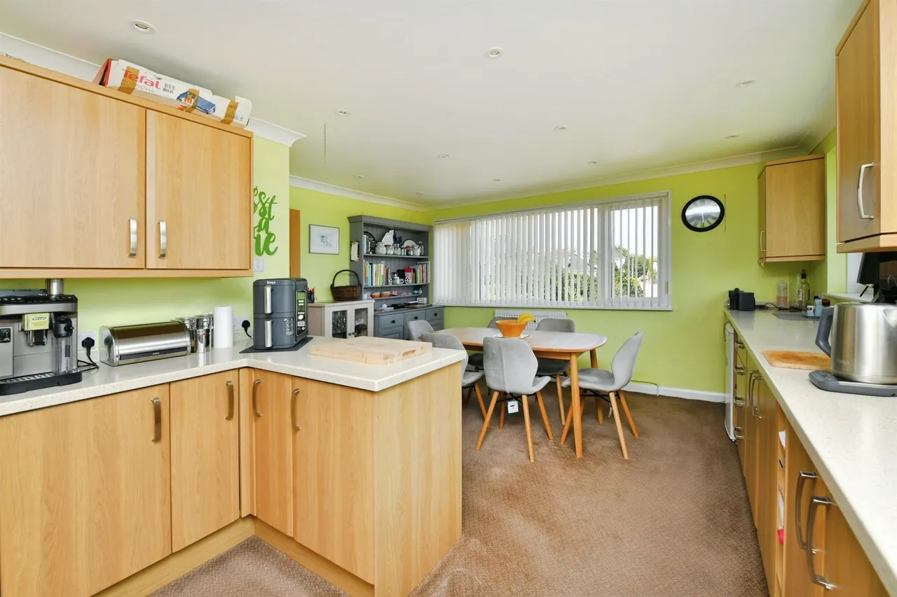 St. Georges Road, Saltash, photo 5