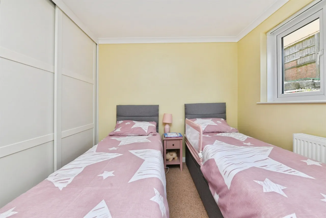 St. Georges Road, Saltash, photo 10