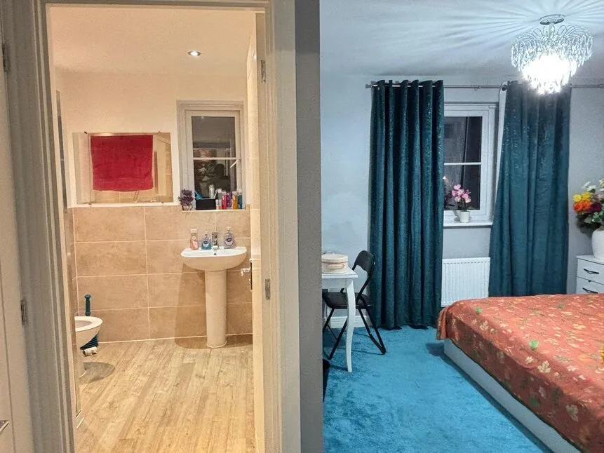 Regina Drive, Nottingham, NG8, photo 17