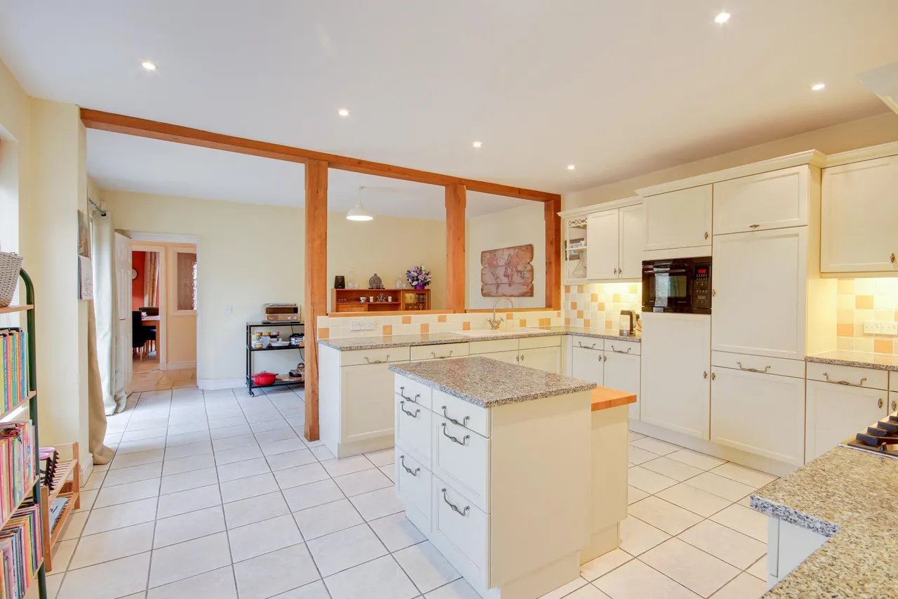 Church Road, Leonard Stanley, GL10, photo 2