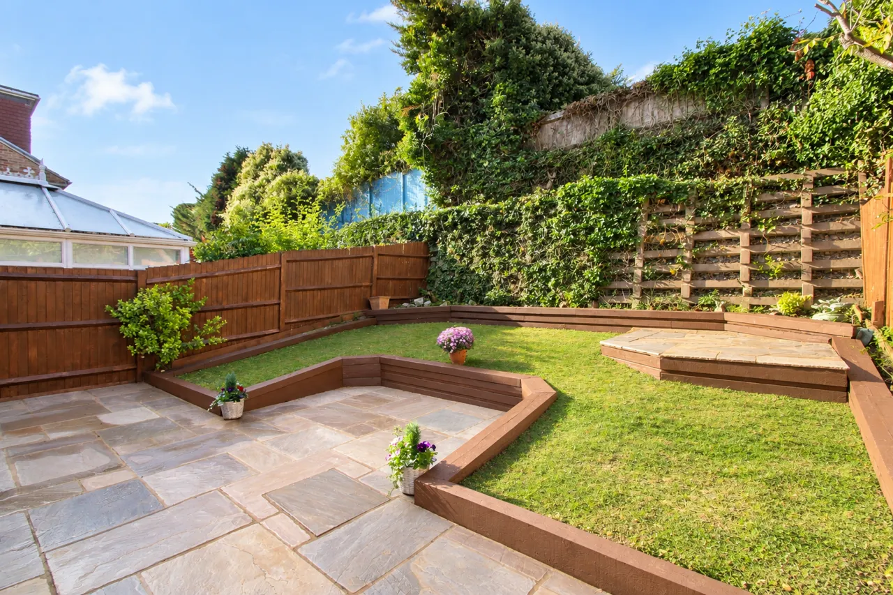 Wagtail Gardens, Selsdon, CR2, photo 3