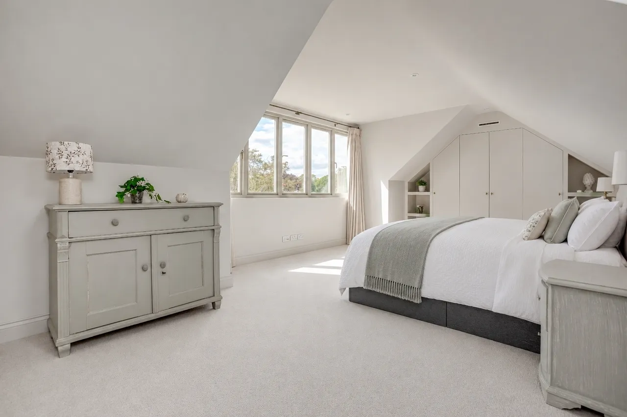 Ham Farm Road, Richmond, TW10, photo 13